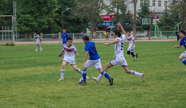 于巡回赛 于巡回赛