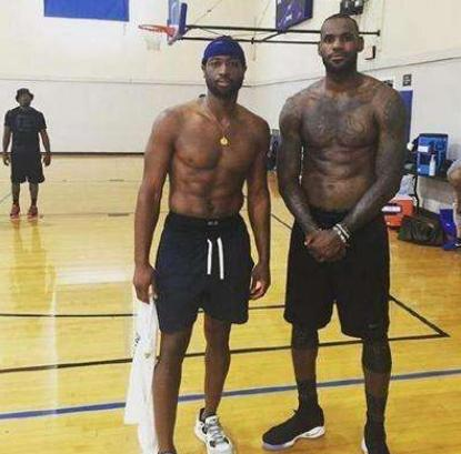 战中发挥其 战中发挥其