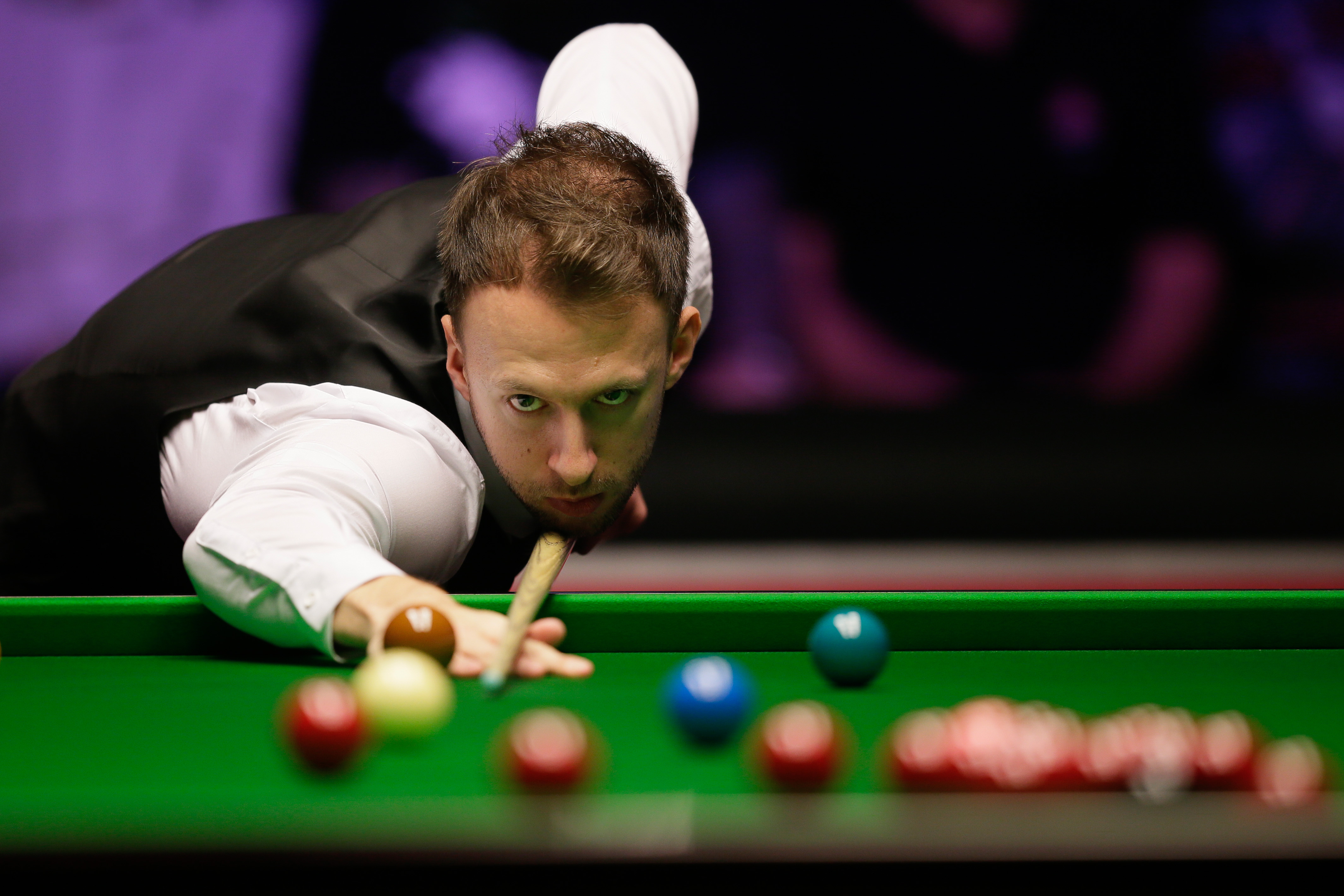 时更加从容 时更加从容